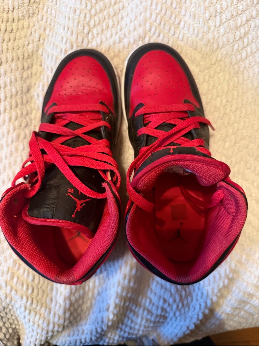 Jordan Men's Red and Black High-Top Basketball Sneakers